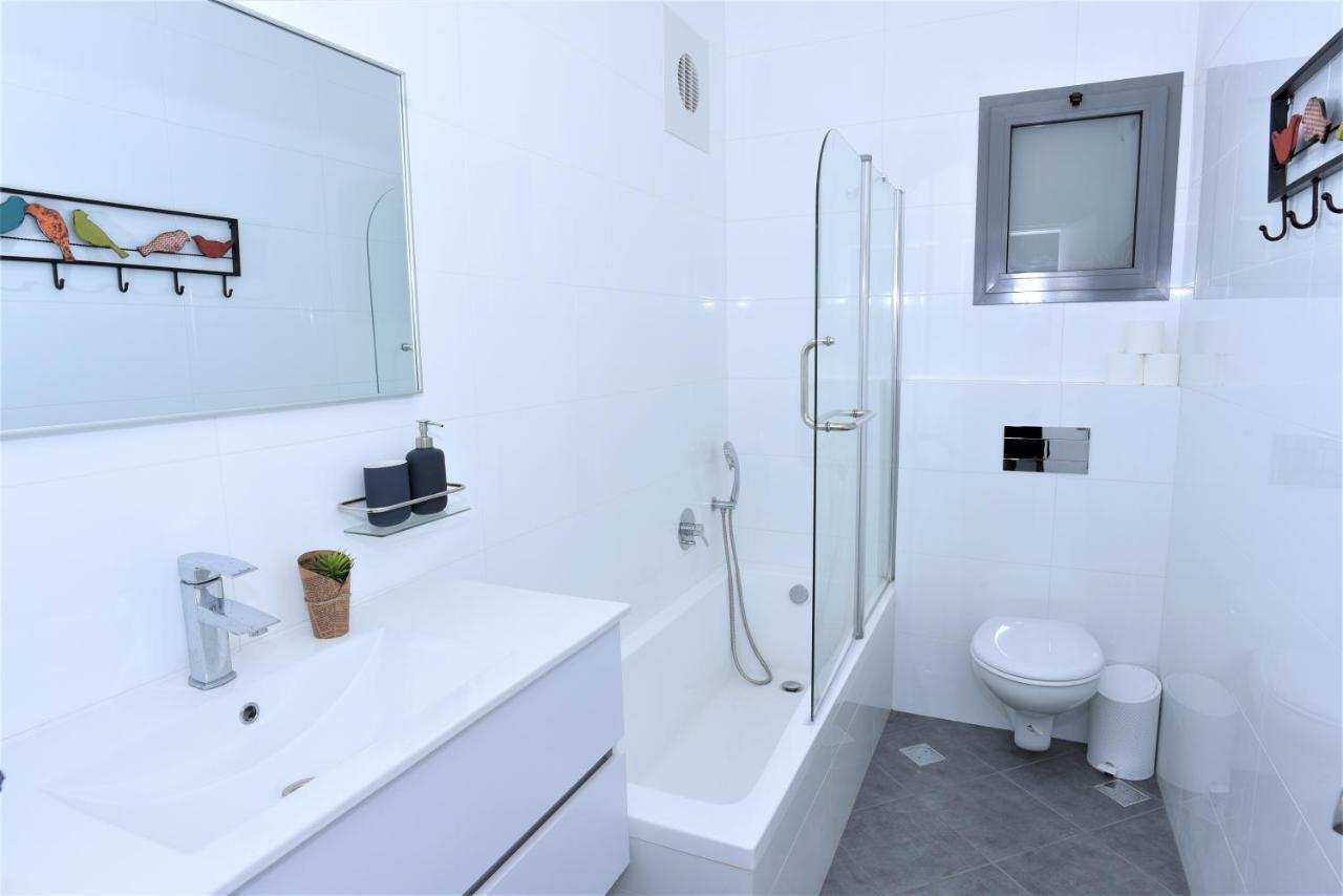 Aristone Luxury Apartment Tiberias Ngoại thất bức ảnh